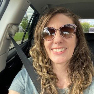 Meet your Posher, Erin bess